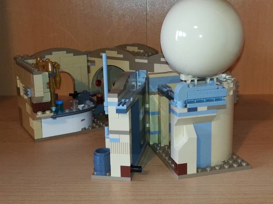 Mos Eisley Cantina