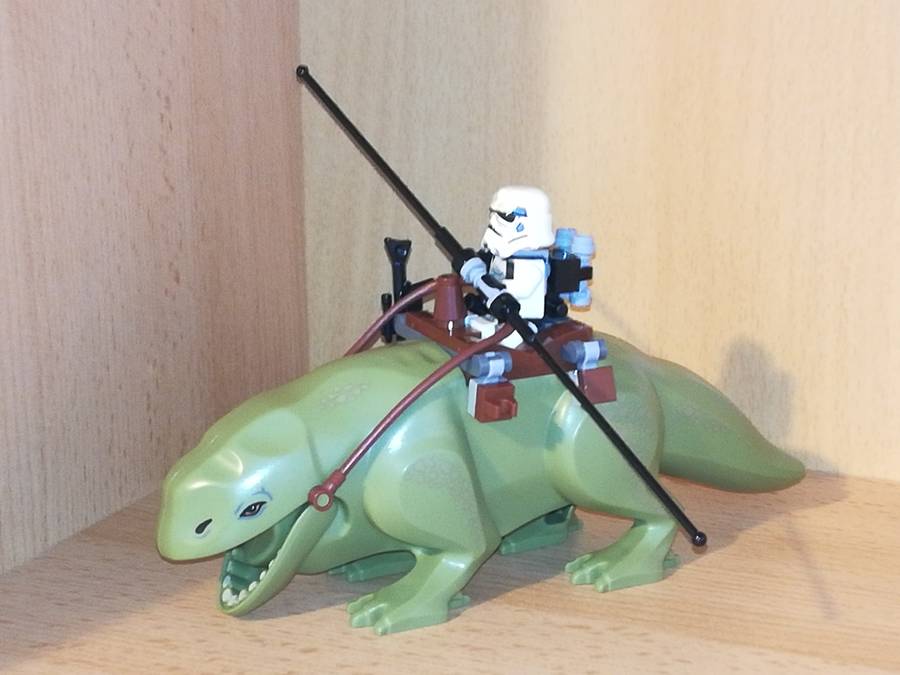 Mos Eisley Cantina