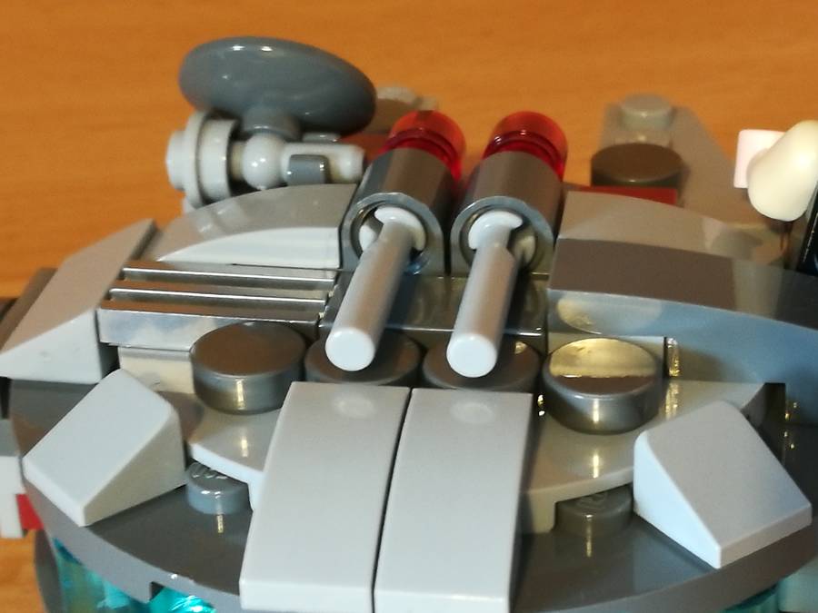 Millennium Falcon Microfighter