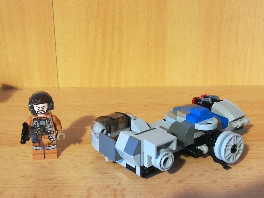 Ski Speeder vs. First Order Walker Microfighters