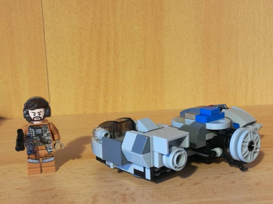 Ski Speeder vs. First Order Walker Microfighters