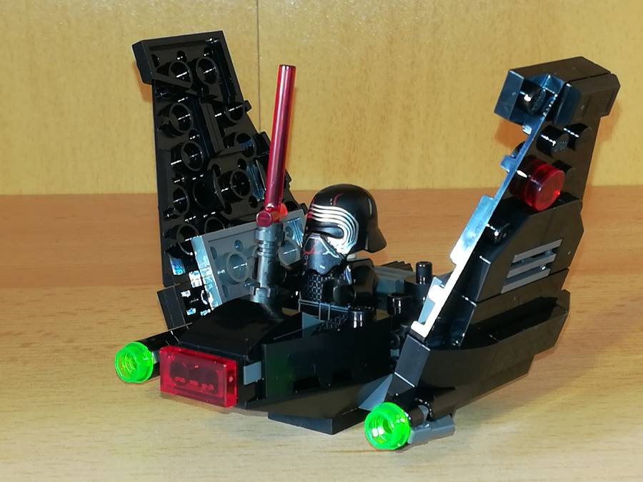 Kylo Ren's Shuttle Microfighter
