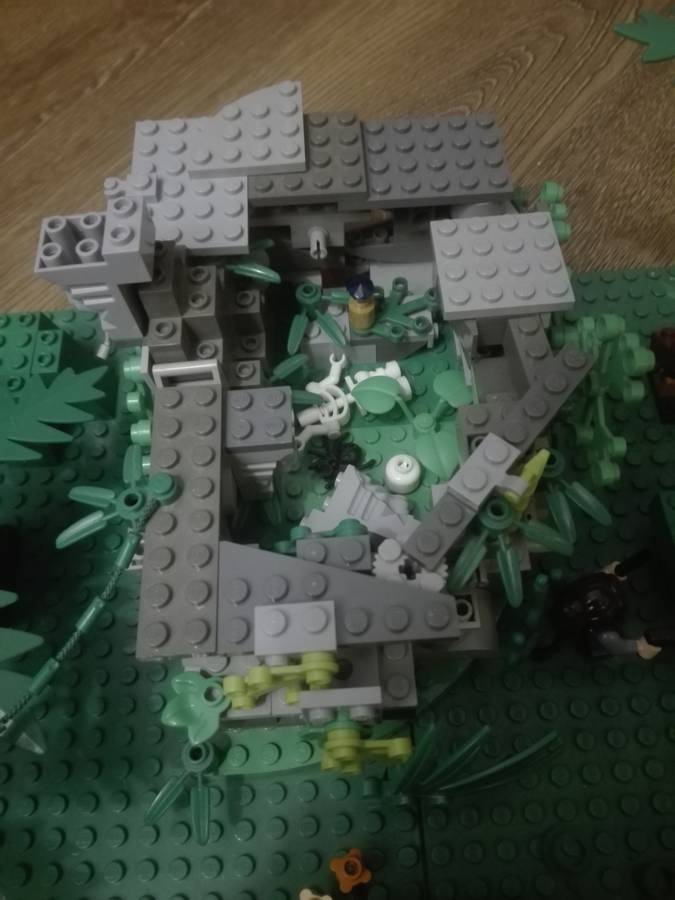 Tomb raider