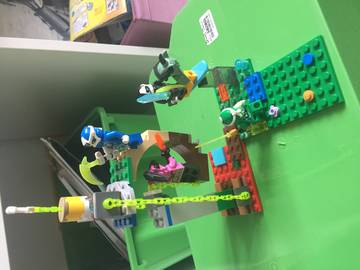 Ninjago tensegrity.