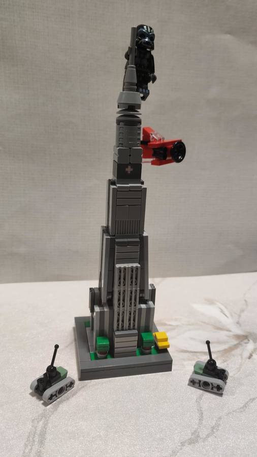 Empire State Building + King Kong
