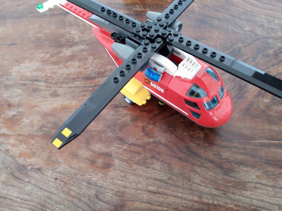 A tűzoltó helikopter