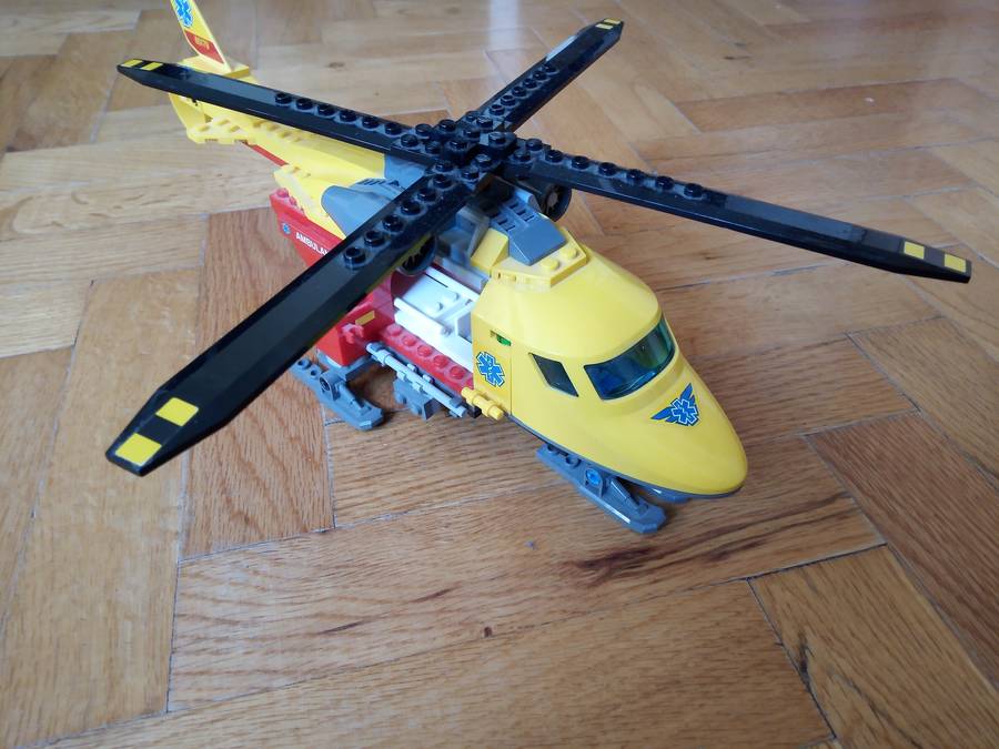 Mentő helikopter