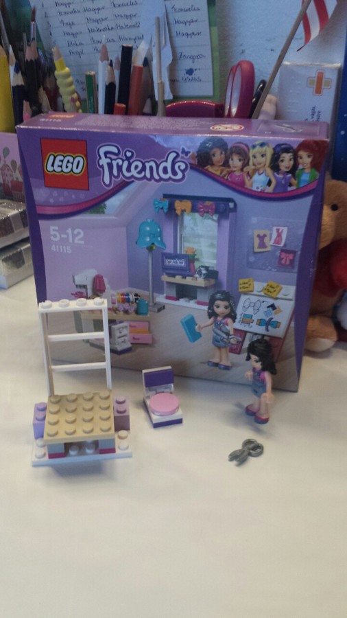 Emma kreatív műhelyének építése