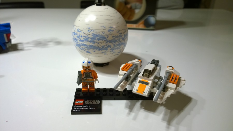 4S/1 Star Wars Hoth bolygó építés