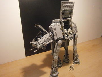 AT-AT lépegető építése