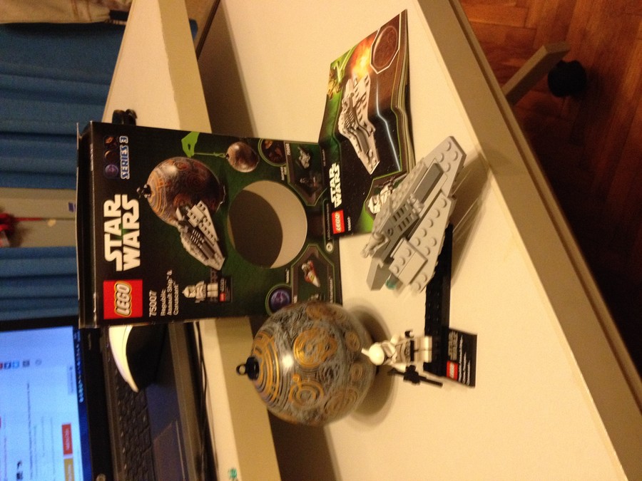 3S/2 Coruscant bolygó építése