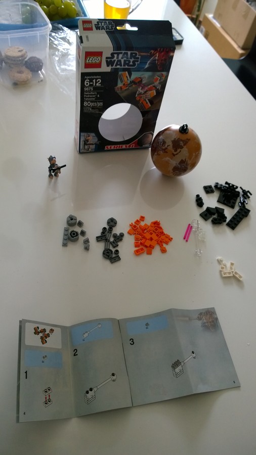 1S/2 Tatooine bolygó építése