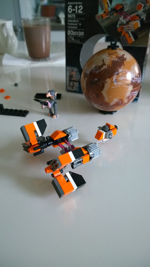 1S/2 Tatooine bolygó építése