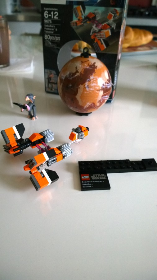 1S/2 Tatooine bolygó építése