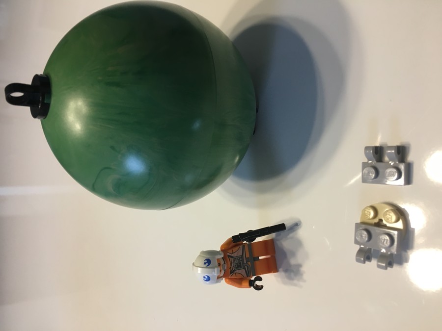 2S/1 Yavin 4 bolygó építése
