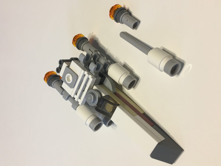 2S/1 Yavin 4 bolygó építése