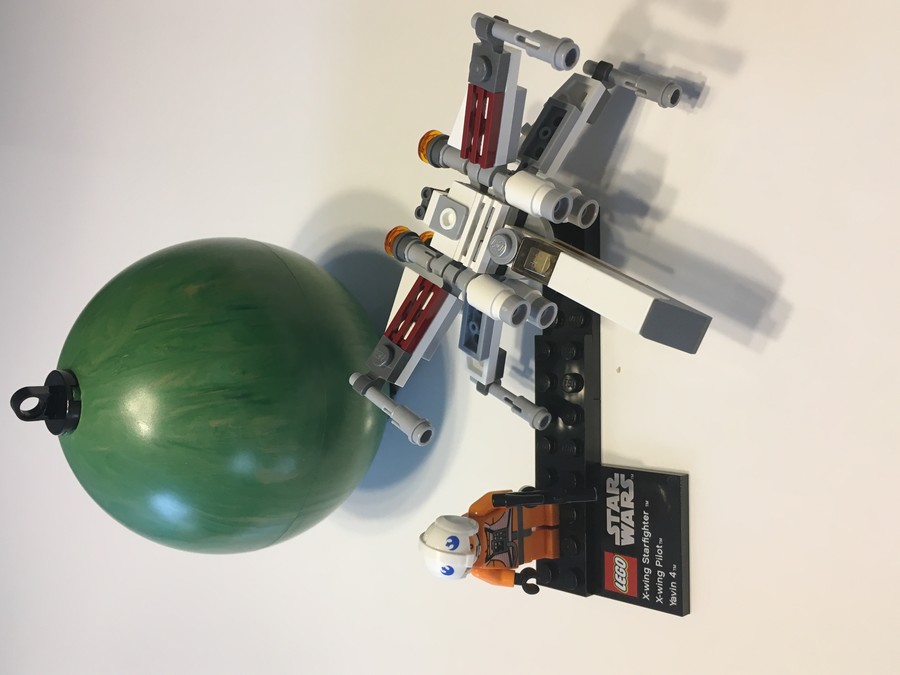 2S/1 Yavin 4 bolygó építése