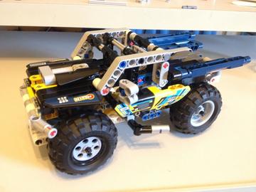 42033+42034 Csúcstartó és Quad bike összeépítése