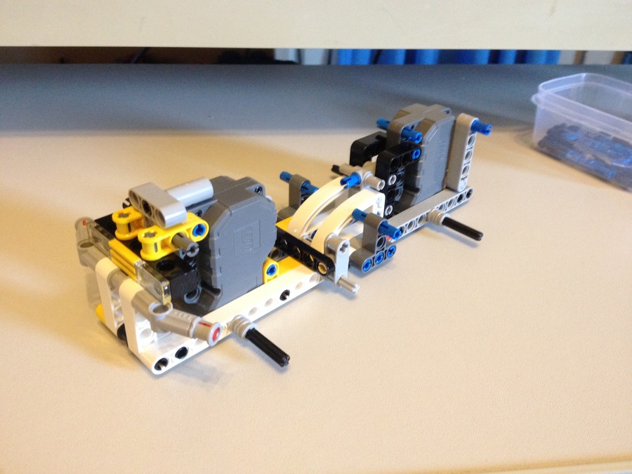 42033+42034 Csúcstartó és Quad bike összeépítése