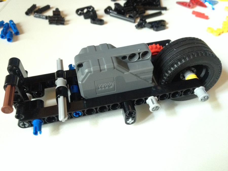 42058 Kaszkadőr motor építése