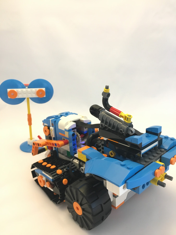 17101 Lego Boost M.T.R. 4-es őrült munkagép