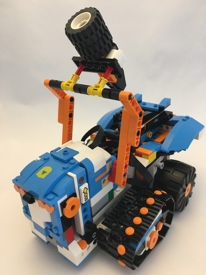 17101 Lego Boost M.T.R. 4-es őrült munkagép