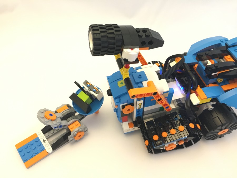 17101 Lego Boost M.T.R. 4-es őrült munkagép
