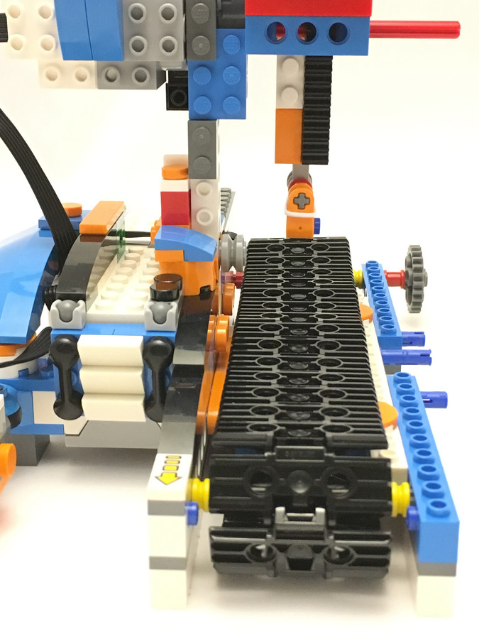 17101 Lego Boost Automata építőnk (Muki gyártó sor)