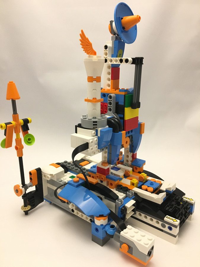 17101 Lego Boost Automata építőnk (Muki gyártó sor)
