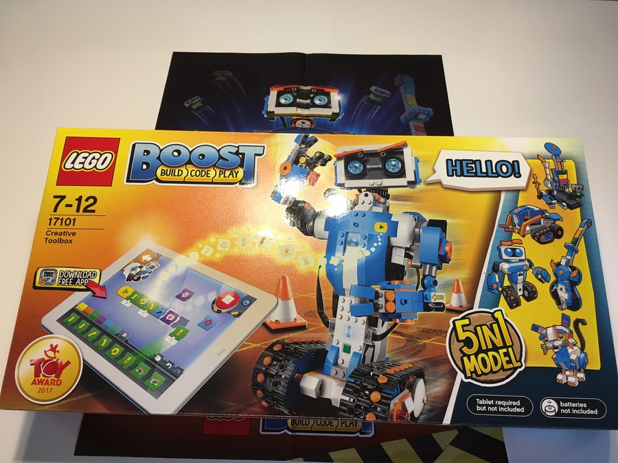 17101 Lego Boost Automata építőnk (Muki gyártó sor)