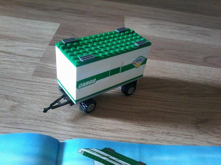 Konténerszállító