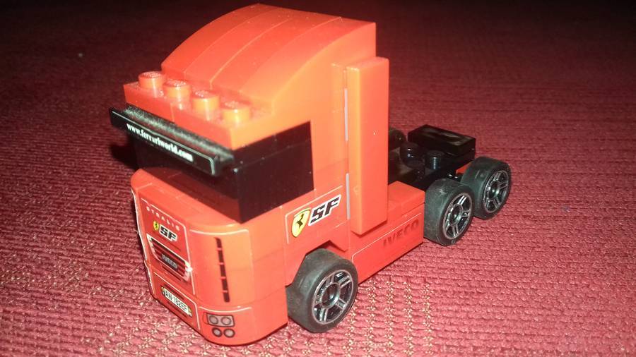 Ferrari versenykamion