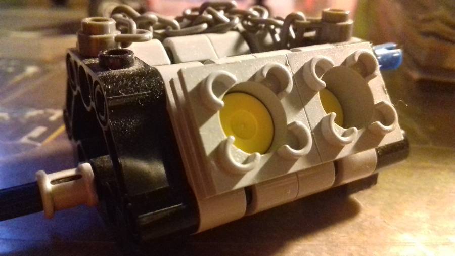Lego házi motoremelő