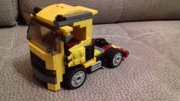 Lego Creator nyergesvontató