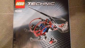Lego Technic Hegyimentő helikopter