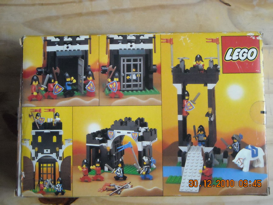LEGO Castle 6059 Knight’s Stronghold 1990