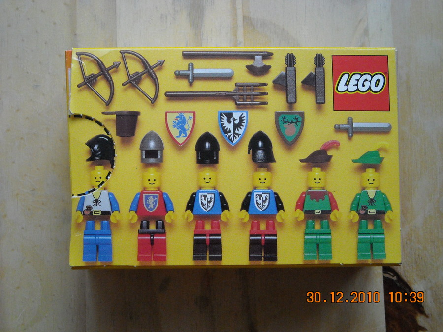 LEGO Castle 6103 Castle Mini Figures 1988
