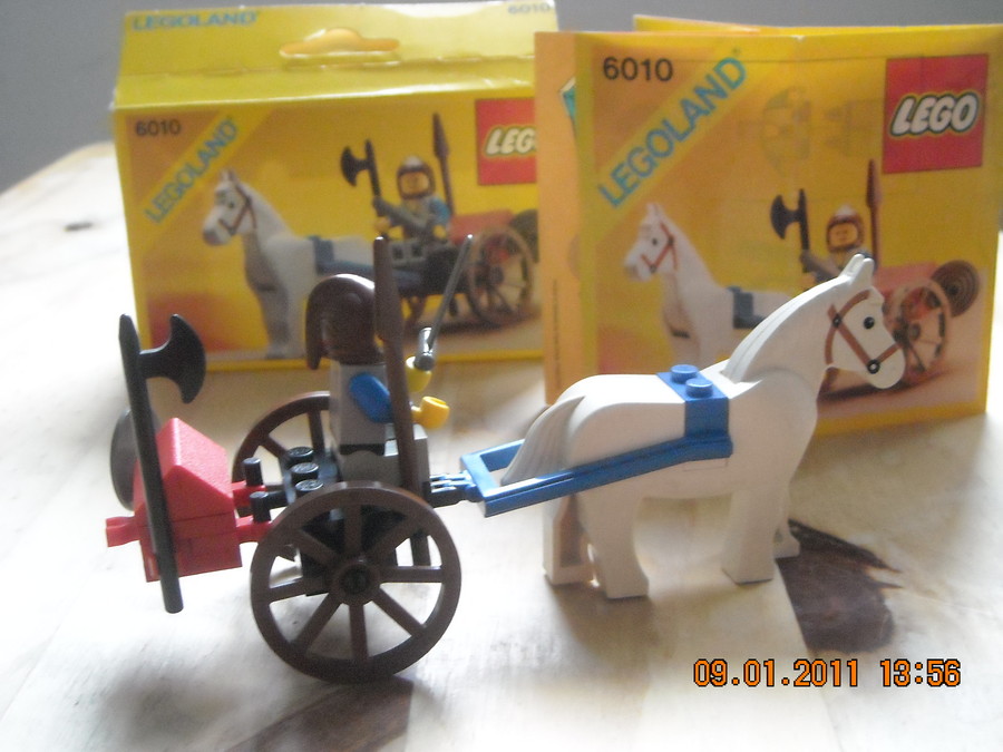 LEGO Castle Supply Wagon 1984
