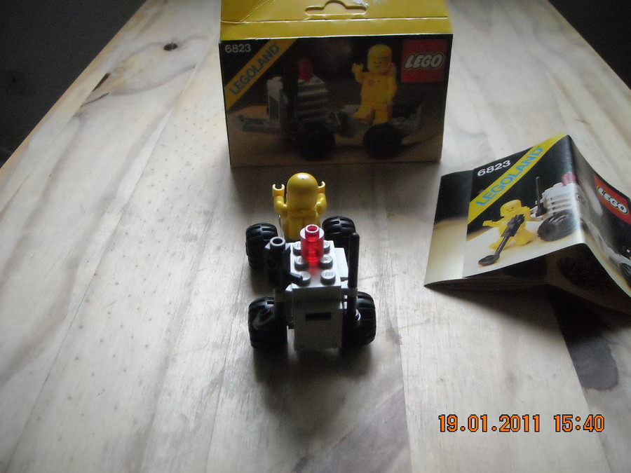LEGO Space 6823 Surface Transport 1983
