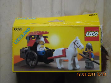LEGO Castle 6023 Maiden's Cart 1986