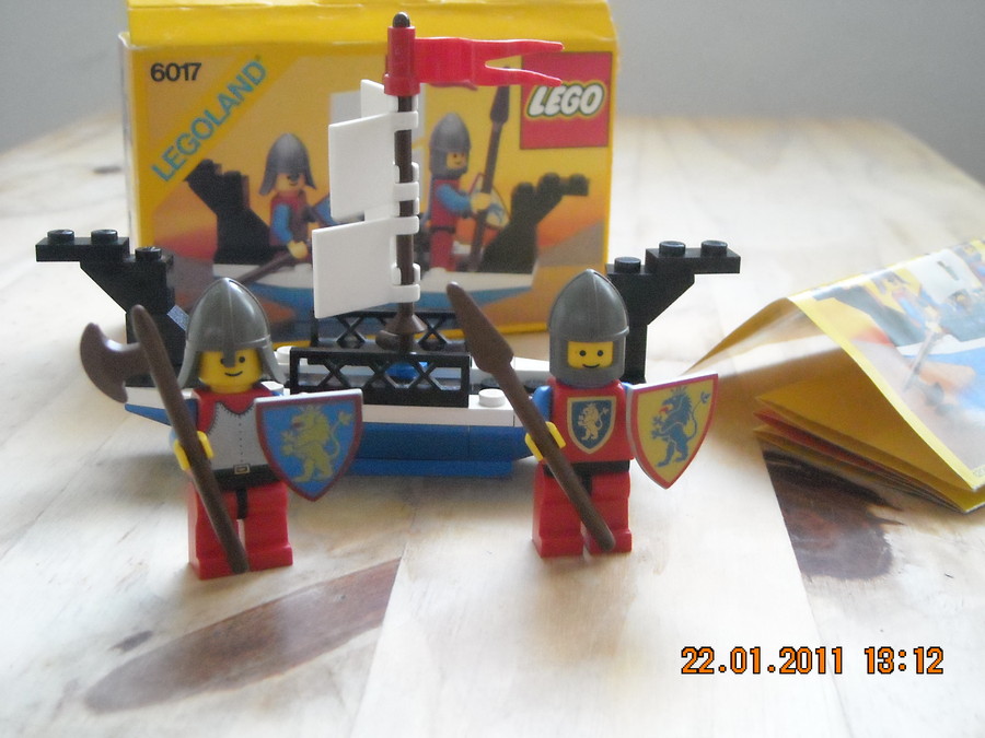 LEGO Castle 6017 King’s Oarsmen 1987