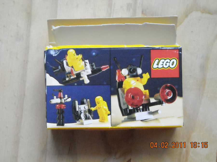 LEGO  Space 6807 Space Sledge With astronaut and robot  1985
