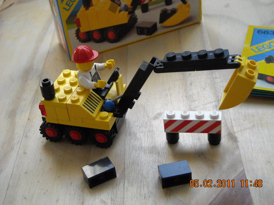 LEGO  City  6631  Steam Shovel  1985