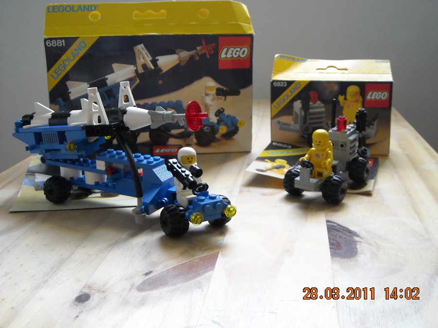 LEGO Space 6881 Lunar Rocket Launcher 1984 6823 Surface Transport 1983