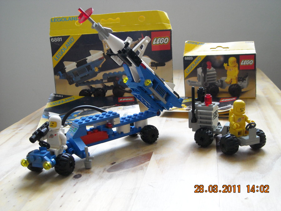 LEGO Space 6881 Lunar Rocket Launcher 1984 6823 Surface Transport 1983