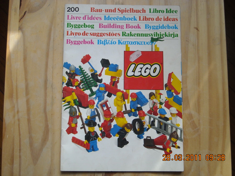 LEGO Idea Book 200 1985