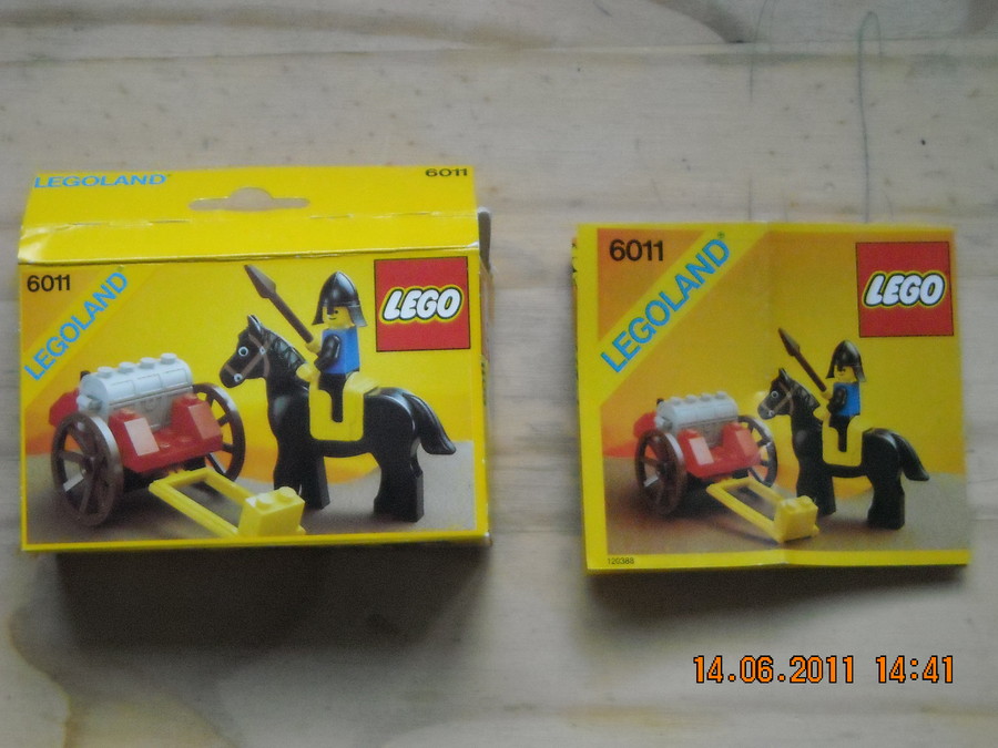 LEGO Castle 6011 Black Knight’s Treasure 1985