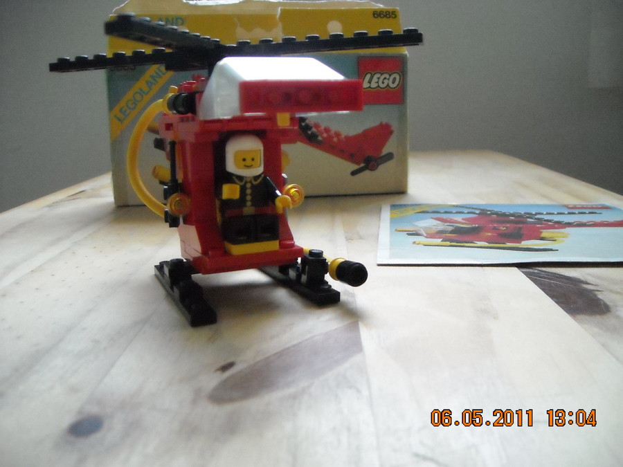 LEGO  City  6685 Fire Copter 1   1982