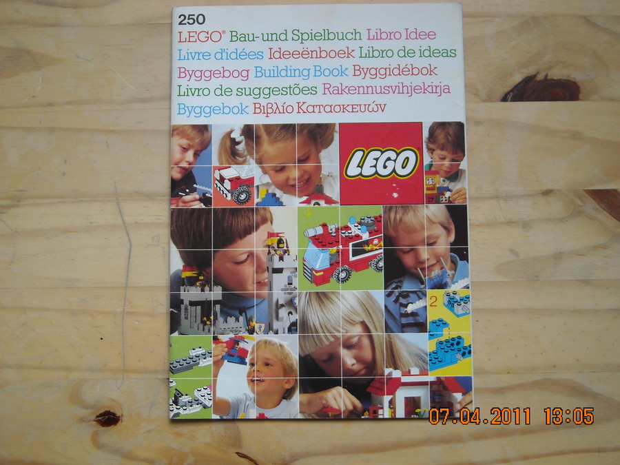 LEGO Idea Book 250 1987