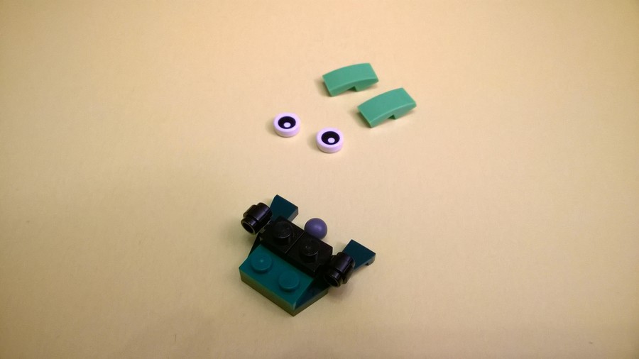 31031